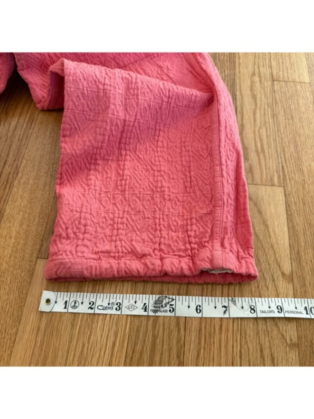 18 East x Standard Issue Textured Gorecki Cargo Pants in Salmon Medium